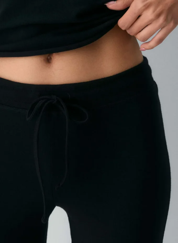 HomeStretch™ Smooth Flare Pant