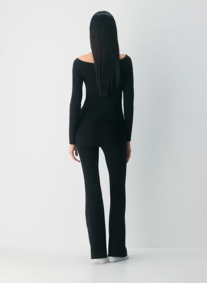 HomeStretch™ Smooth Flare Pant