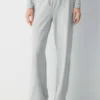 HomeStretch™ Smooth Mid-Rise Pant