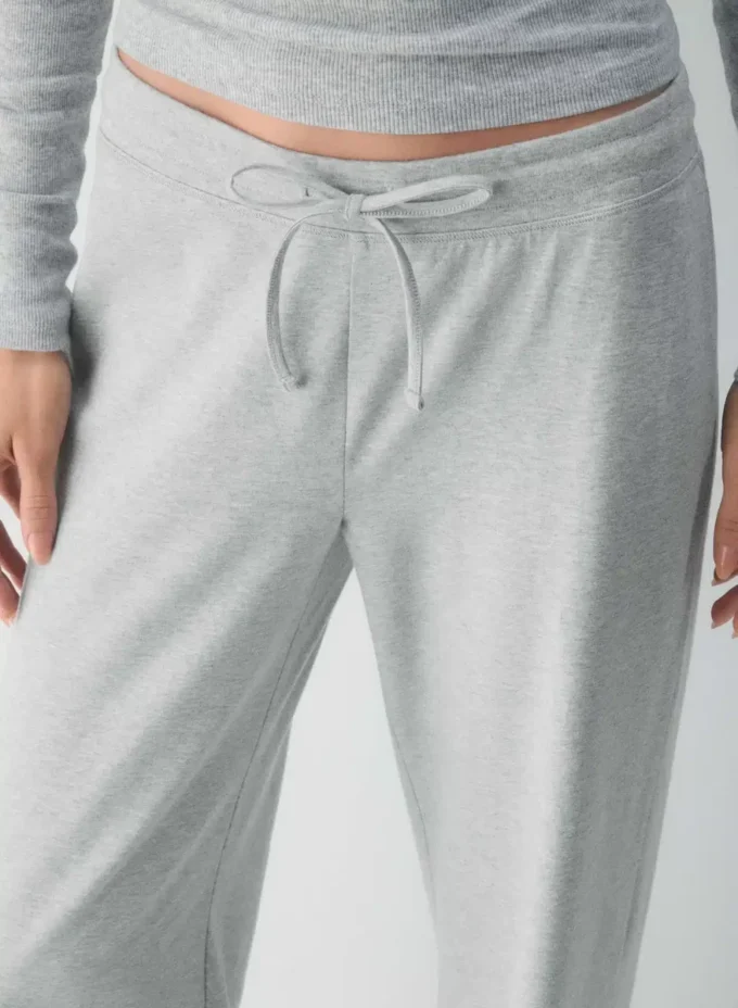 HomeStretch™ Smooth Mid-Rise Pant