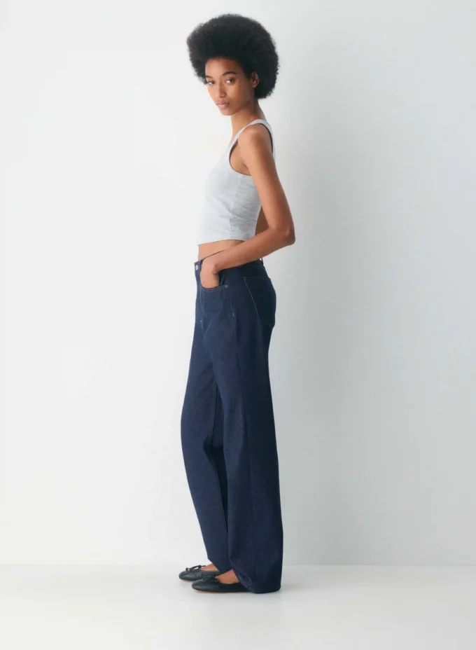 HomeStretch™ Smooth Squareneck Waist Tank HomeStretch™ Smooth Squareneck Waist Tank