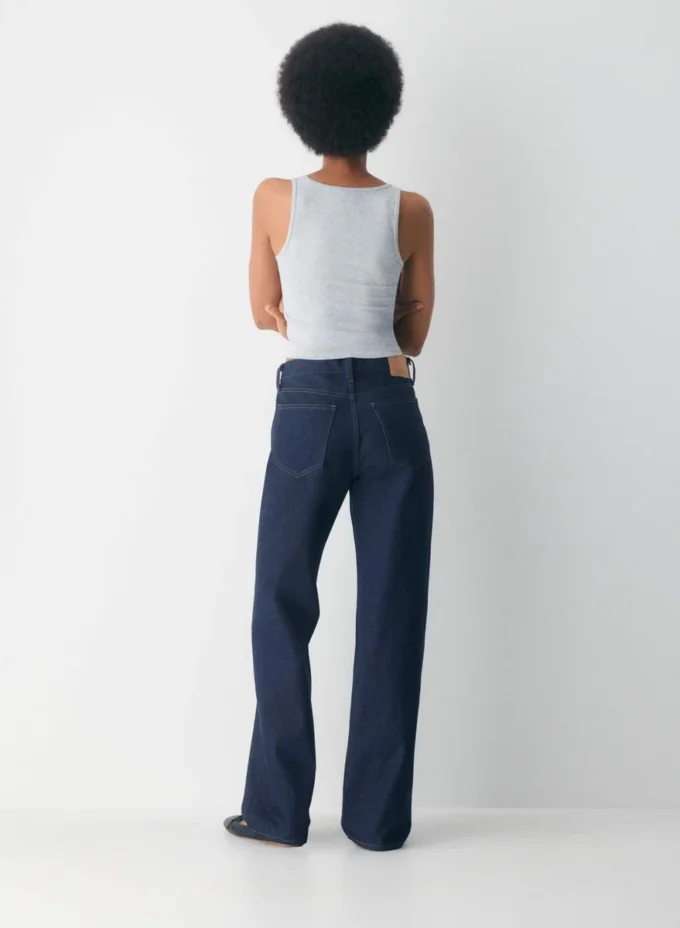 HomeStretch™ Smooth Squareneck Waist Tank HomeStretch™ Smooth Squareneck Waist Tank