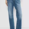 Levi’s 501 ’90s Lightweight Jean Levi’s 501 ’90s Lightweight Jean