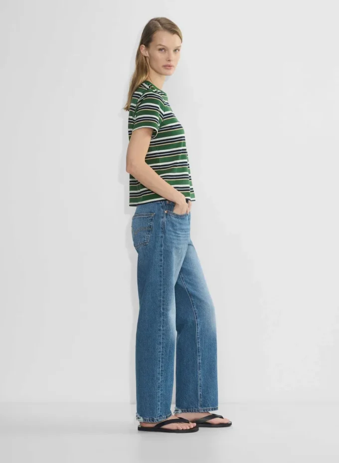 Levi’s 501 ’90s Lightweight Jean Levi’s 501 ’90s Lightweight Jean