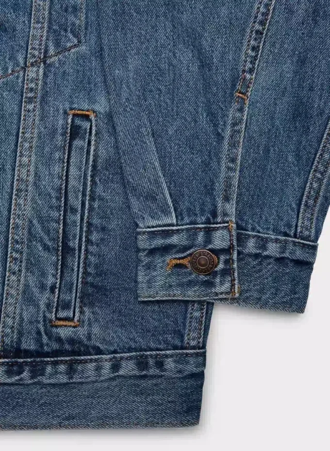 Levi’s ’90s Trucker Jacket