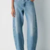 Levi’s Baggy Dad Barrel Jean Levi’s Baggy Dad Barrel Jean