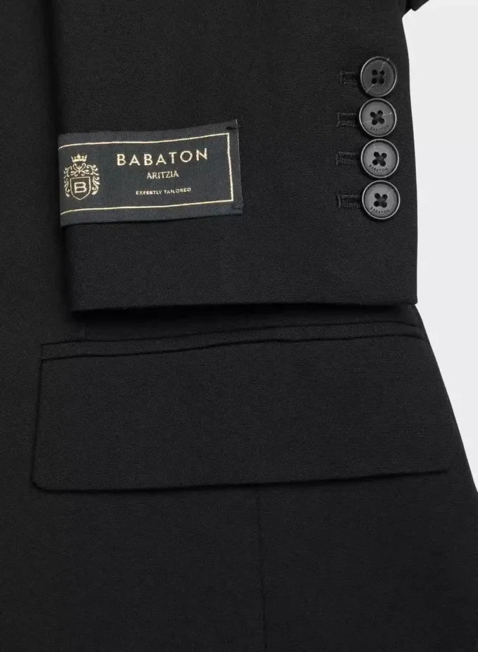 Manhattan Blazer – (Re)ssential Manhattan Blazer – (Re)ssential