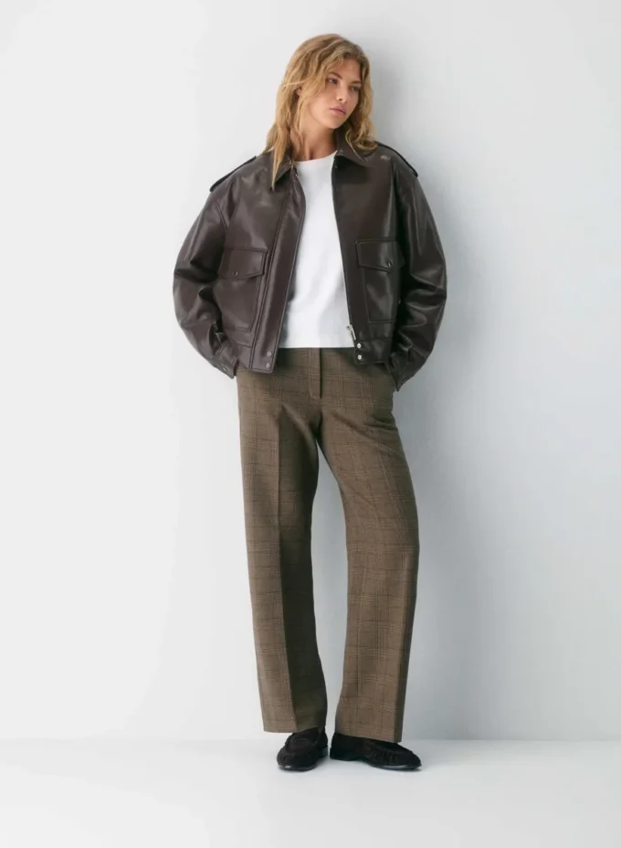 New Agency Curve-Fit Pant – (Re)ssential New Agency Curve-Fit Pant – (Re)ssential