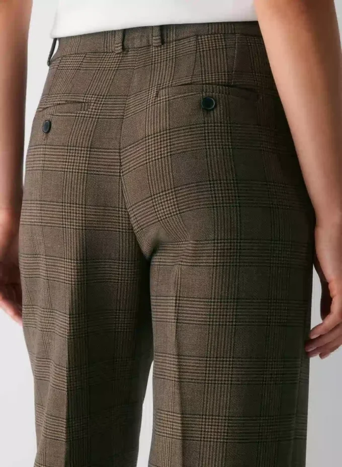 New Agency Curve-Fit Pant – (Re)ssential New Agency Curve-Fit Pant – (Re)ssential