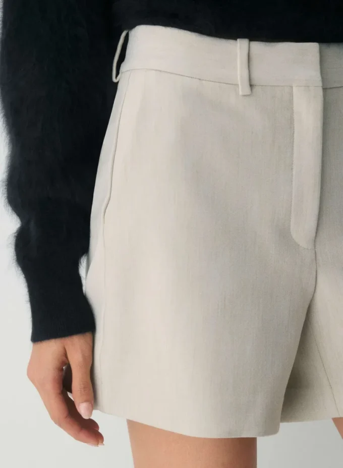 New Agency Mid-thigh Short