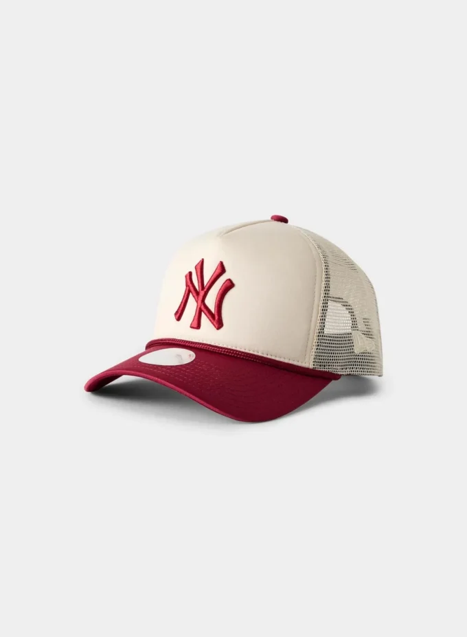 New Era New York Yankees 940 Rope Trucker Hat