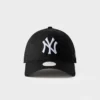 New Era New York Yankees 9TWENTY Trucker Hat