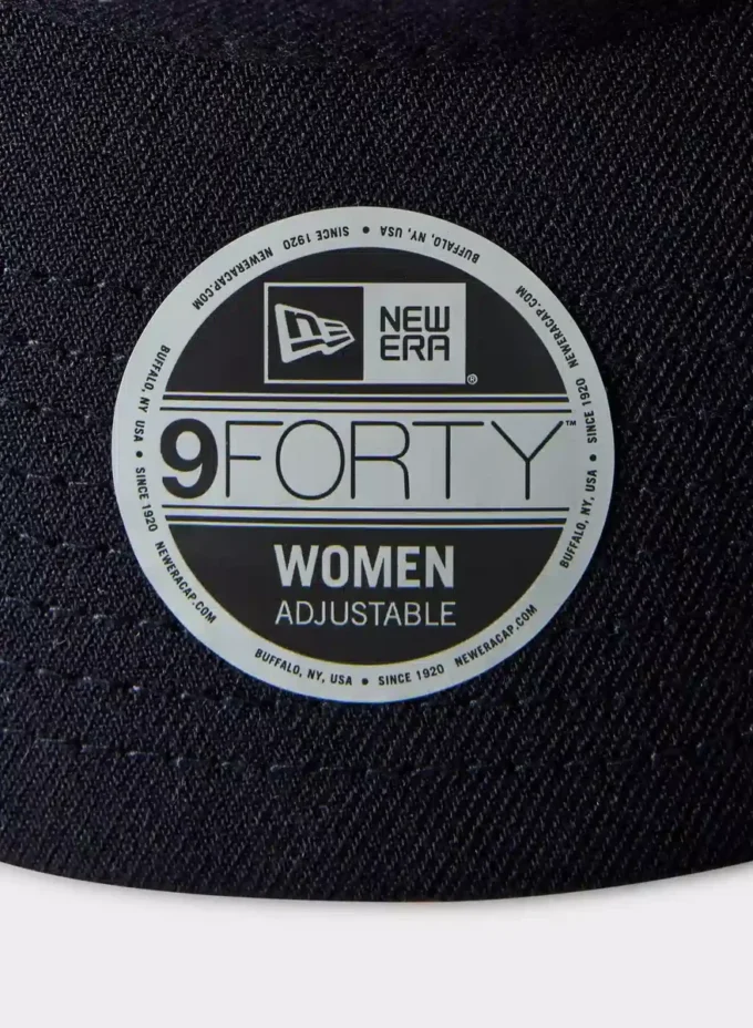 New Era x Aritzia 940 A-Frame Trucker Hat New Era x Aritzia 940 A-Frame Trucker Hat