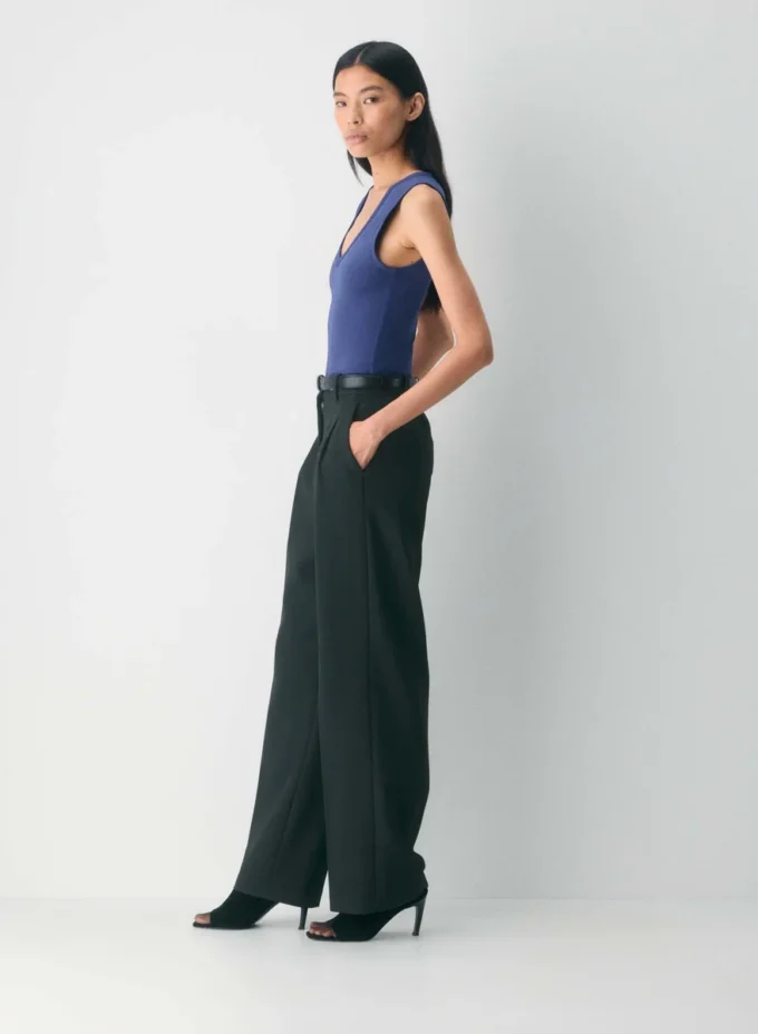 Original Contour Shoreline Tank Original Contour Shoreline Tank