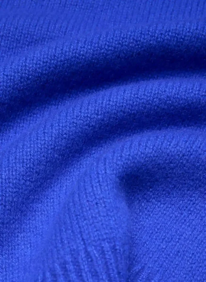 Plush Cashmere Oversized V-neck Sweater Plush Cashmere Oversized V-neck Sweater