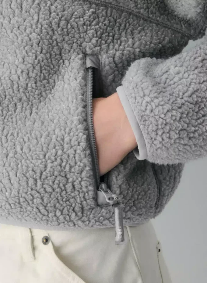 Polartec® Thermal Pro™ Hi-hip Zip Hoodie Polartec® Thermal Pro™ Hi-hip Zip Hoodie