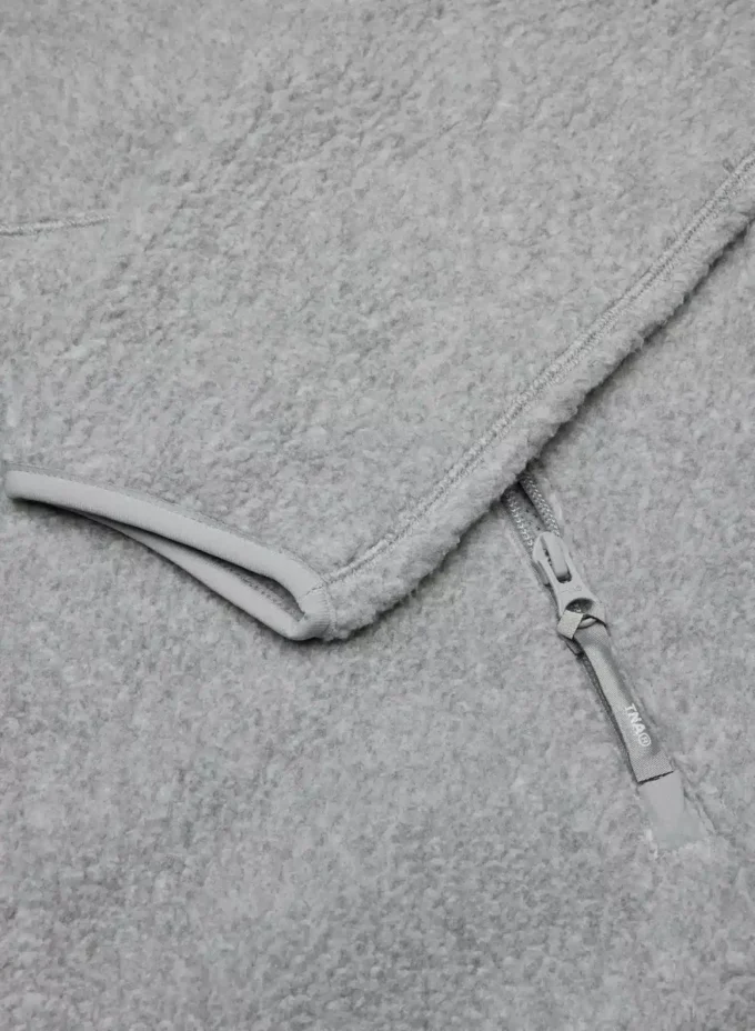 Polartec® Thermal Pro™ Raglan Mockneck Zip-up Polartec® Thermal Pro™ Raglan Mockneck Zip-up