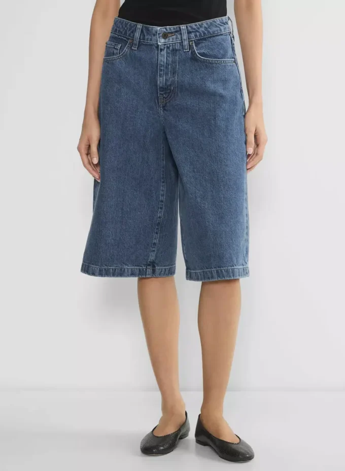 Publicity Below-knee Denim Short Publicity Below-knee Denim Short