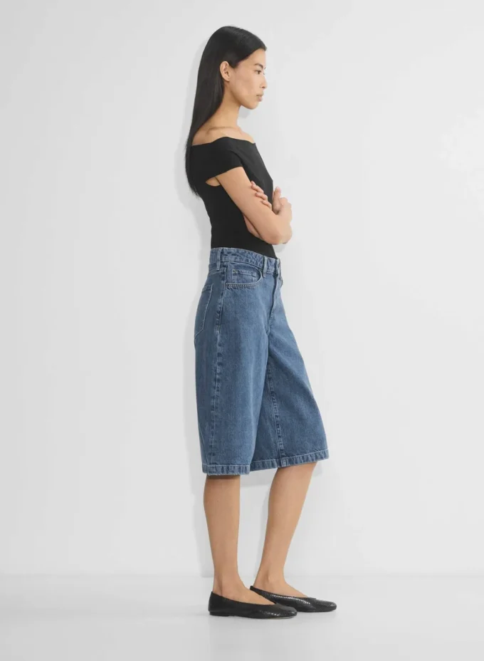 Publicity Below-knee Denim Short Publicity Below-knee Denim Short
