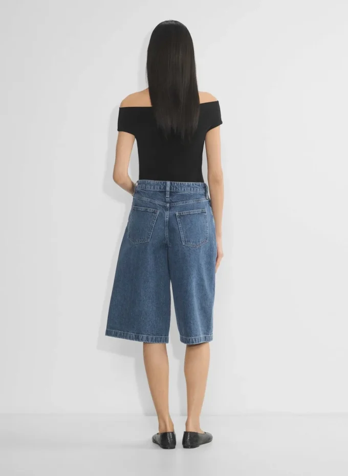 Publicity Below-knee Denim Short Publicity Below-knee Denim Short