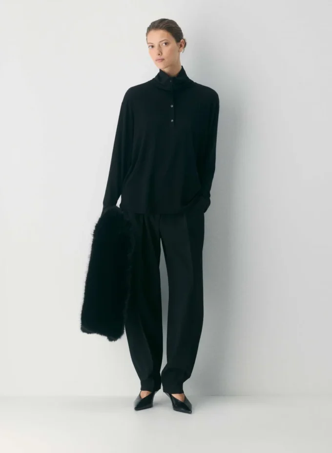 Riverside Turtleneck