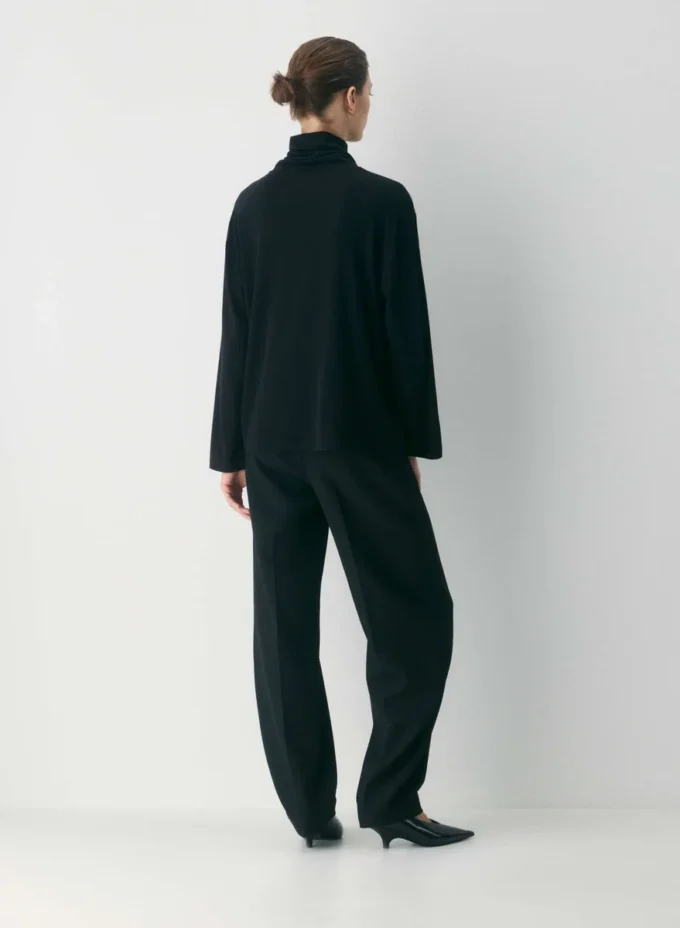 Riverside Turtleneck