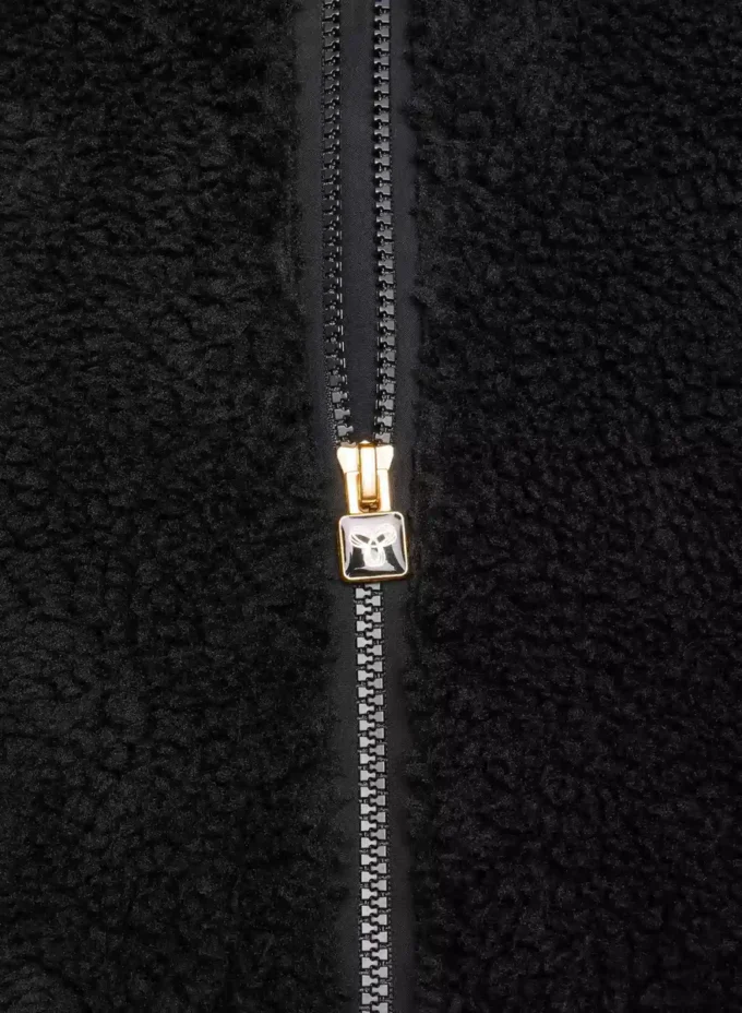 Seasons Mockneck Zip-up