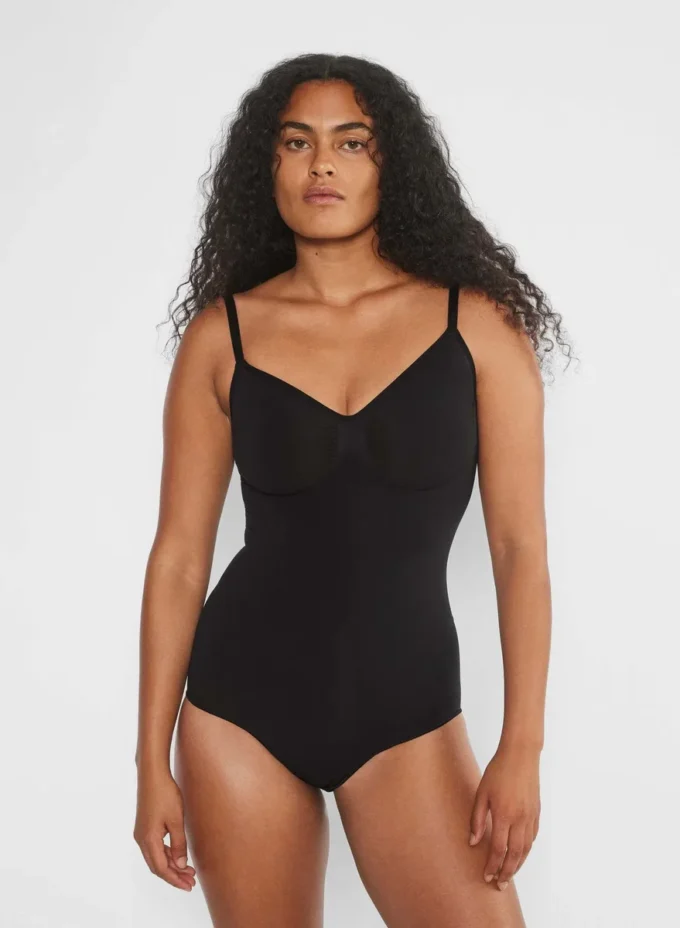 ShapeEnhance™ Seamless Full-Bum Bodysuit