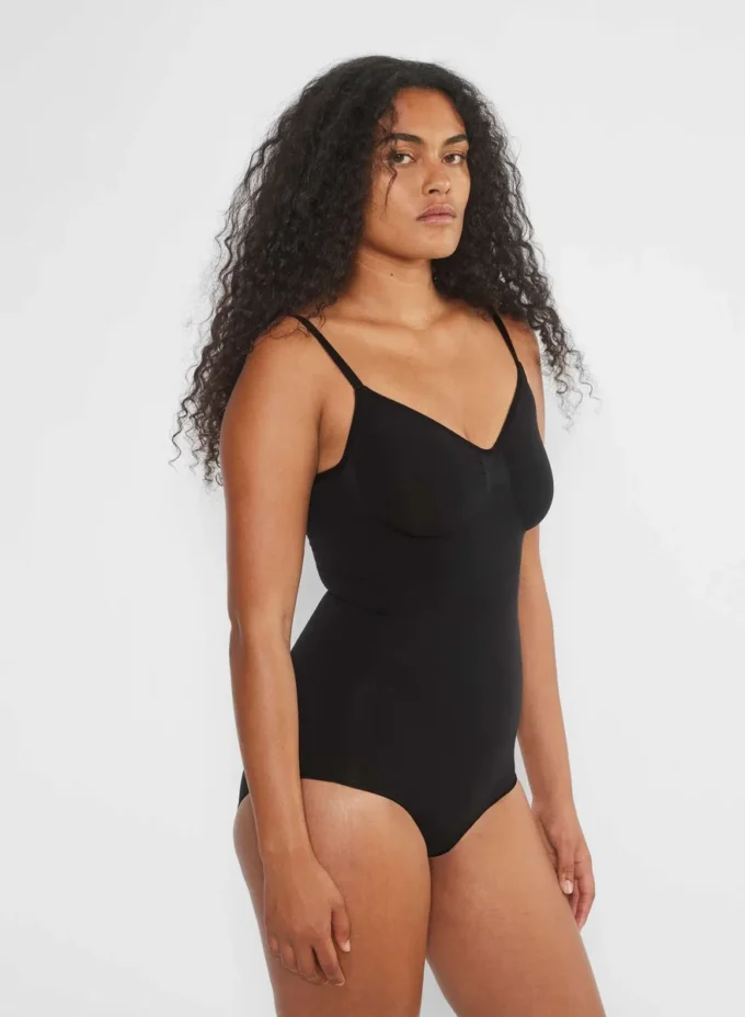 ShapeEnhance™ Seamless Full-Bum Bodysuit
