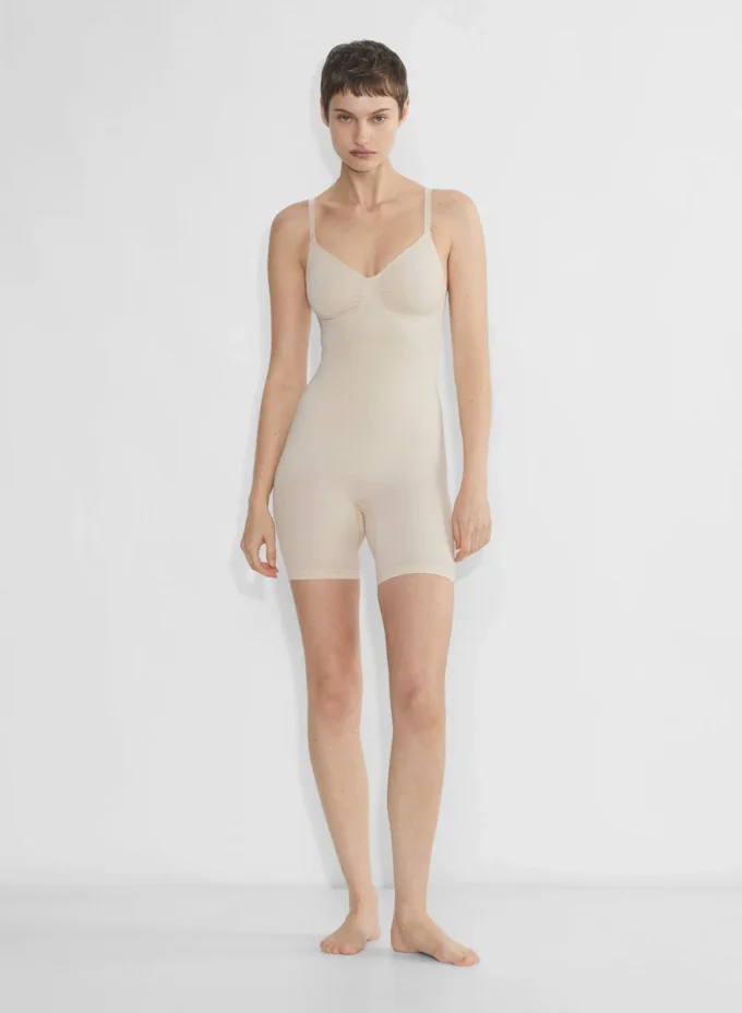 ShapeEnhance™ Seamless Mid-Thigh Bodysuit