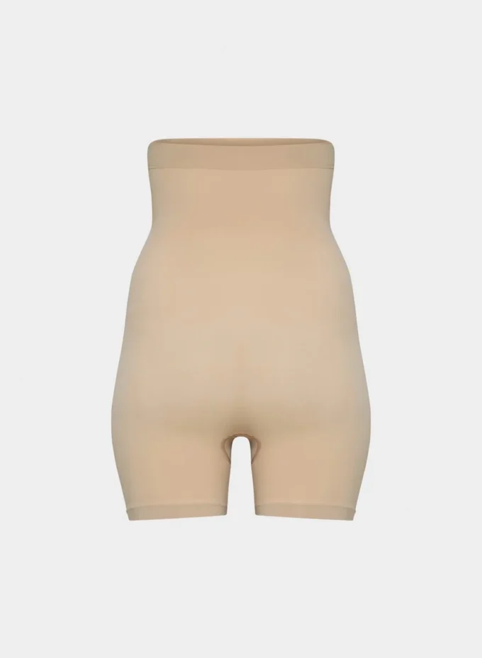 ShapeEnhance™ Seamless Short