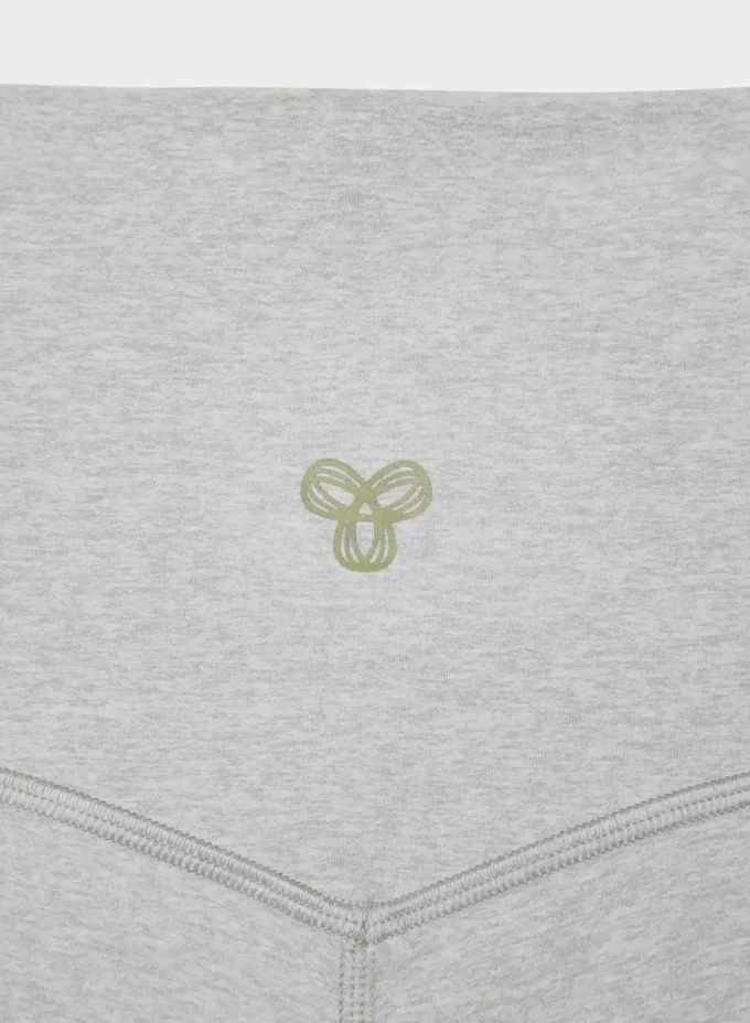 SoftWhip™ Cheeky Hi-Rise Flare 32″ Legging SoftWhip™ Cheeky Hi-Rise Flare 32″ Legging