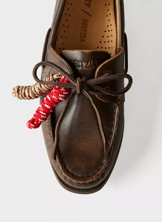 Sperry x Aritzia AO Boat Shoe – Smooth Leather