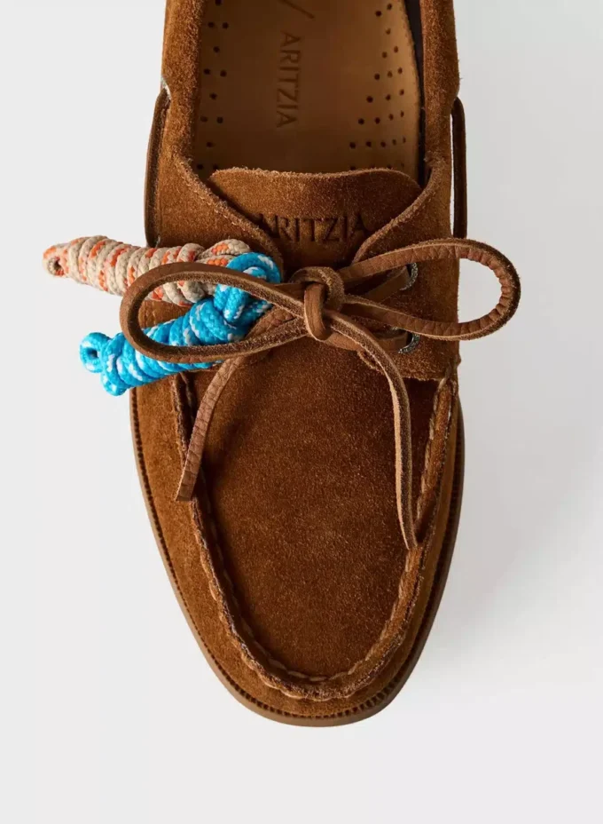 Sperry x Aritzia AO Boat Shoe – Suede Leather