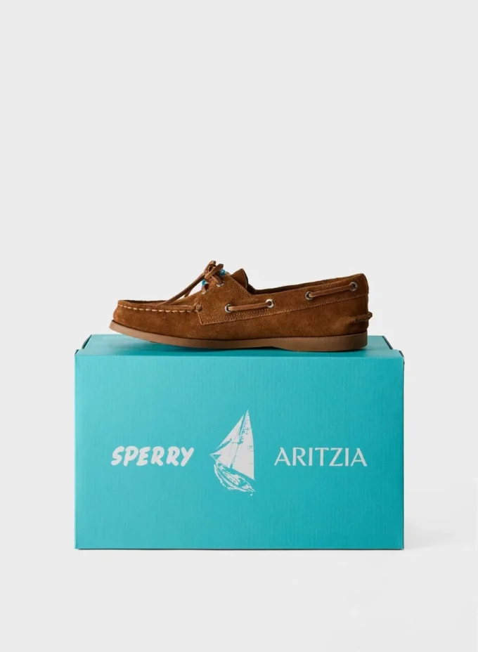 Sperry x Aritzia AO Boat Shoe – Suede Leather