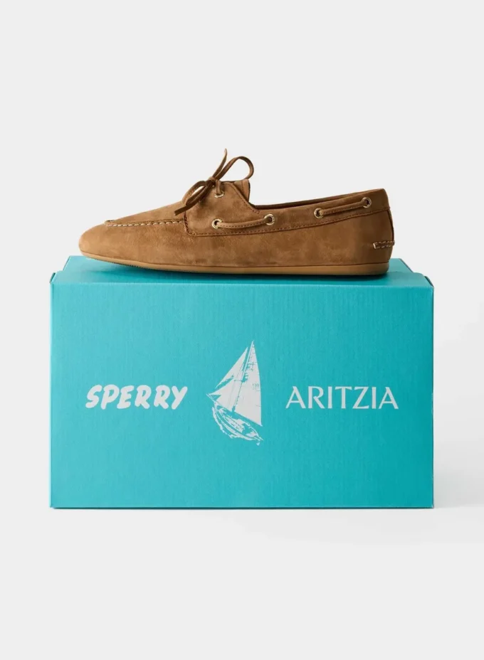 Sperry x Aritzia Slim Boat Shoe – Nubuck Leather