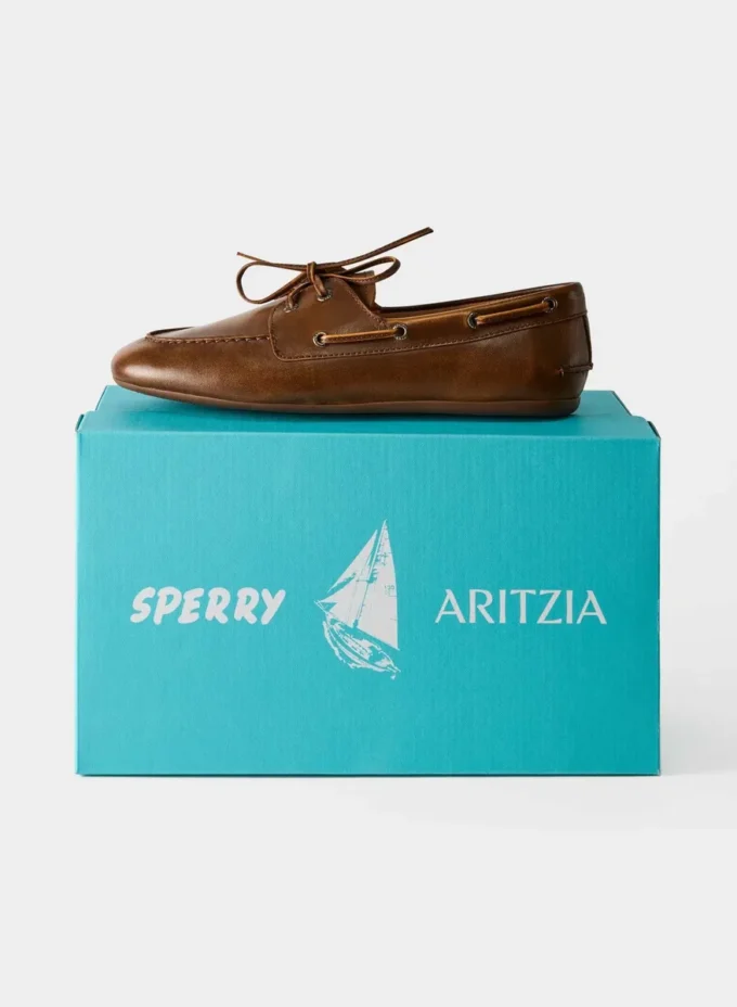 Sperry x Aritzia Slim Boat Shoe – Smooth Leather