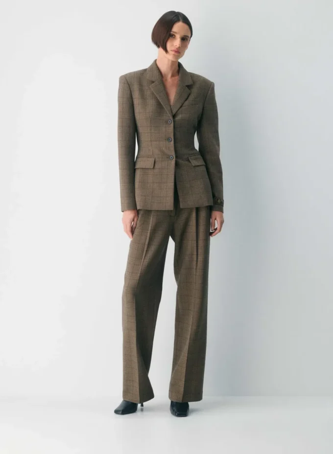 Standout Blazer – (Re)ssential Standout Blazer – (Re)ssential