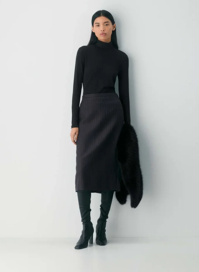 Stiletto Wool Skirt