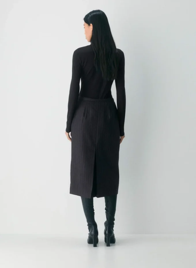 Stiletto Wool Skirt