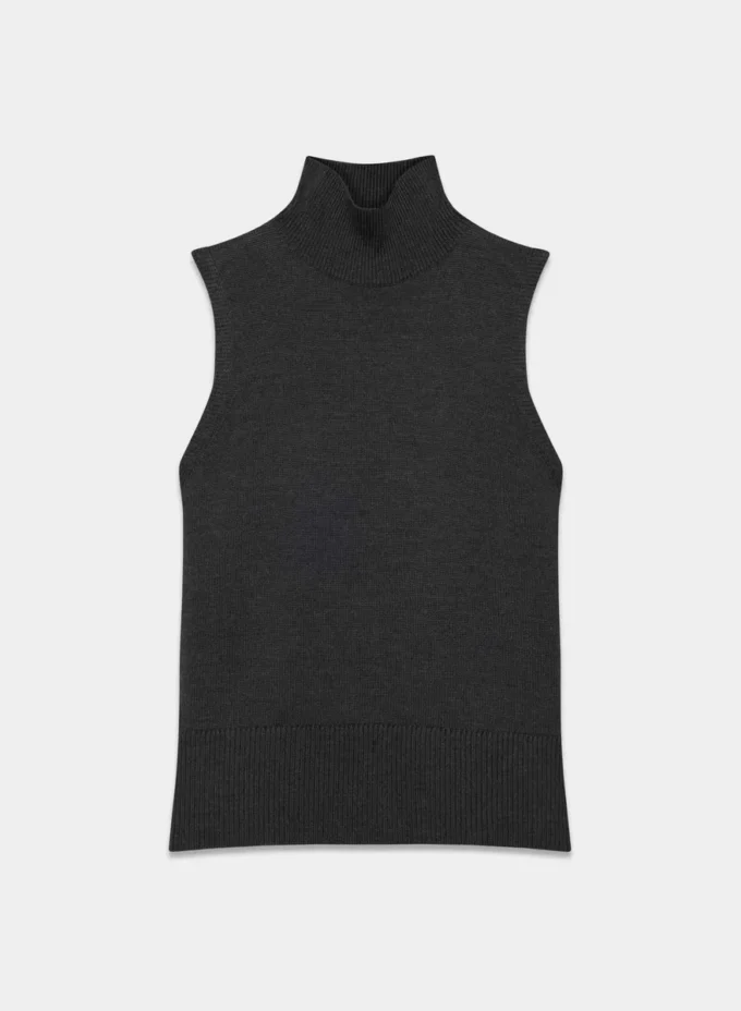 Successor Merino Wool Sleeveless Turtleneck Successor Merino Wool Sleeveless Turtleneck