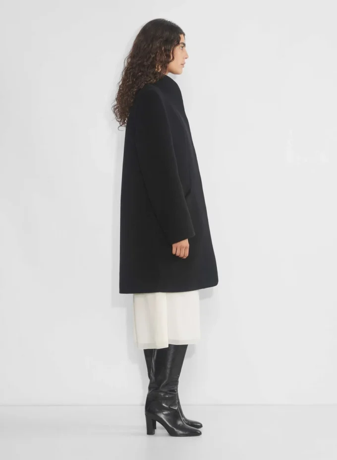 The Cocoon Coat – Soft Wool Cashmere The Cocoon Coat – Soft Wool Cashmere