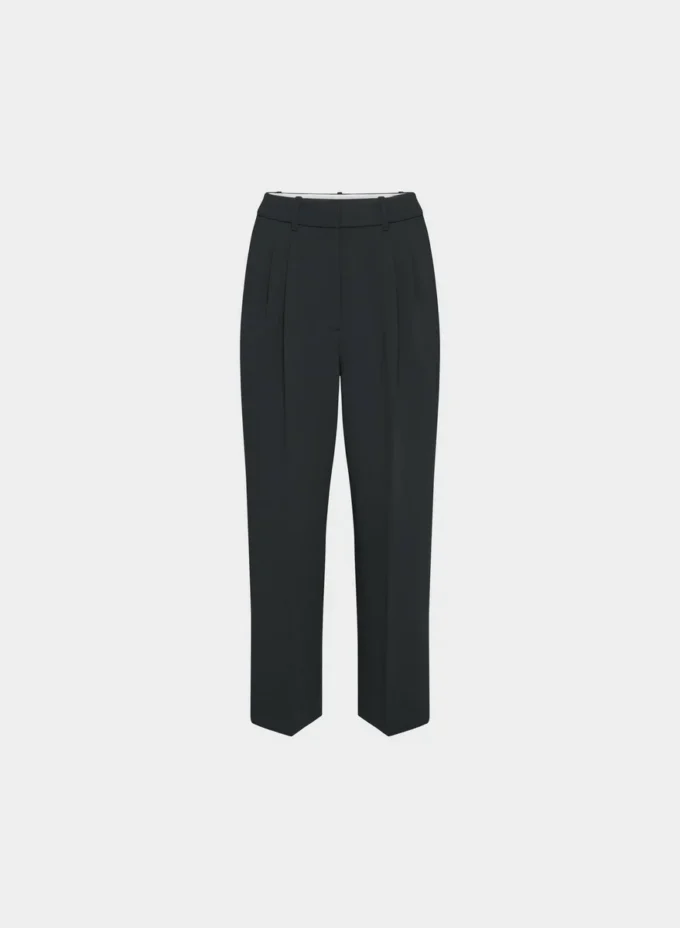 The Effortless Pant™ Curve-fit Cropped – Crepette™ The Effortless Pant™ Curve-fit Cropped – Crepette™