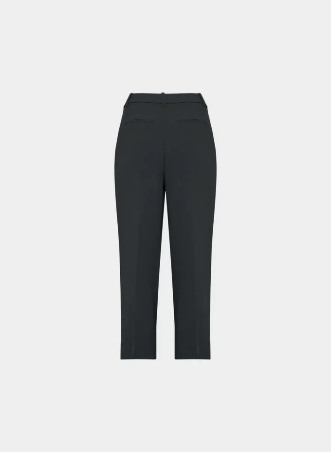 The Effortless Pant™ Curve-fit Cropped – Crepette™ The Effortless Pant™ Curve-fit Cropped – Crepette™