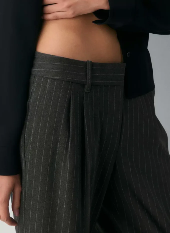 The Effortless Pant™ Lo-Rise – Twill