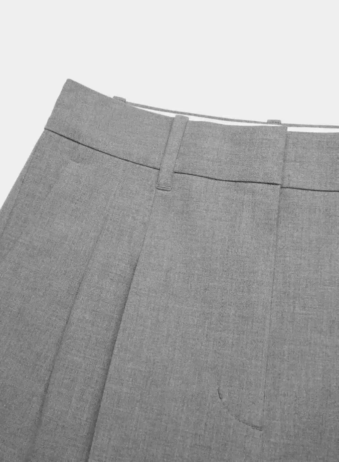 The Effortless Pant™ – (Re)ssential Light The Effortless Pant™ – (Re)ssential Light