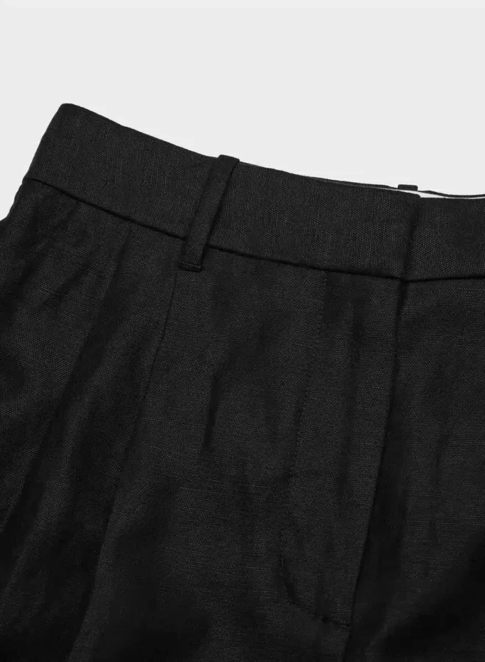 The Effortless Short™ Mid-Thigh – CruiseLinen™ The Effortless Short™ Mid-Thigh – CruiseLinen™