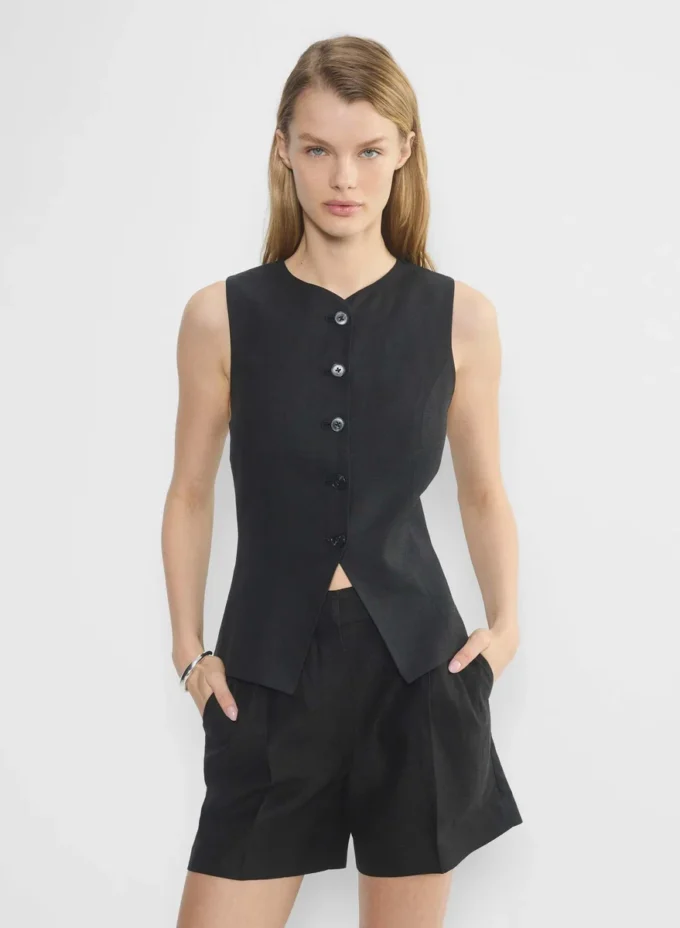 The Effortless Short™ Mid-Thigh – CruiseLinen™ The Effortless Short™ Mid-Thigh – CruiseLinen™