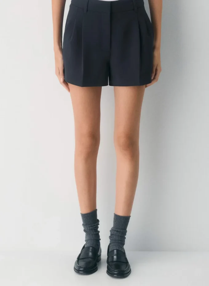 The Effortless Short™ Mini – Crepette™ The Effortless Short™ Mini – Crepette™