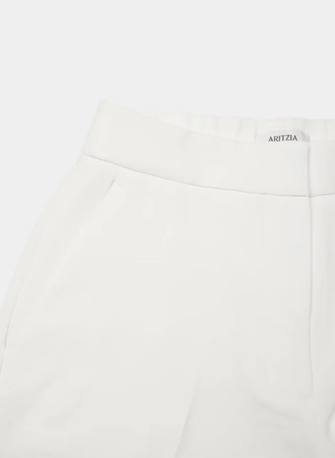 The Limitless Short™ Curve-Fit Mid-Thigh – Crepette™ The Limitless Short™ Curve-Fit Mid-Thigh – Crepette™